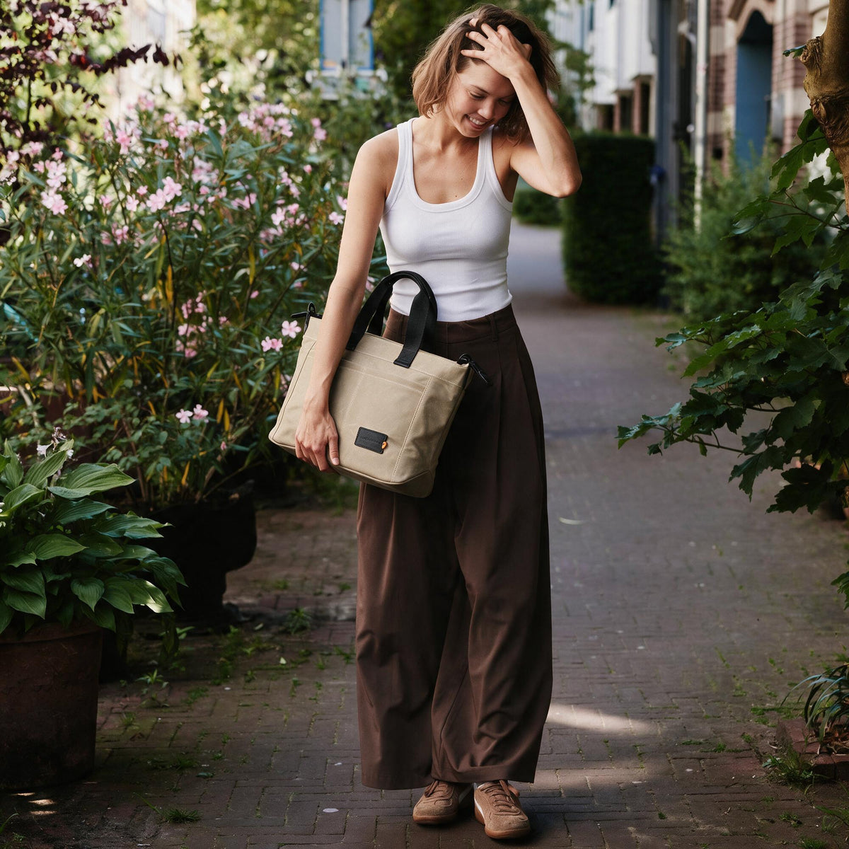 Bessie Travel Tote | PROPERTY OF...