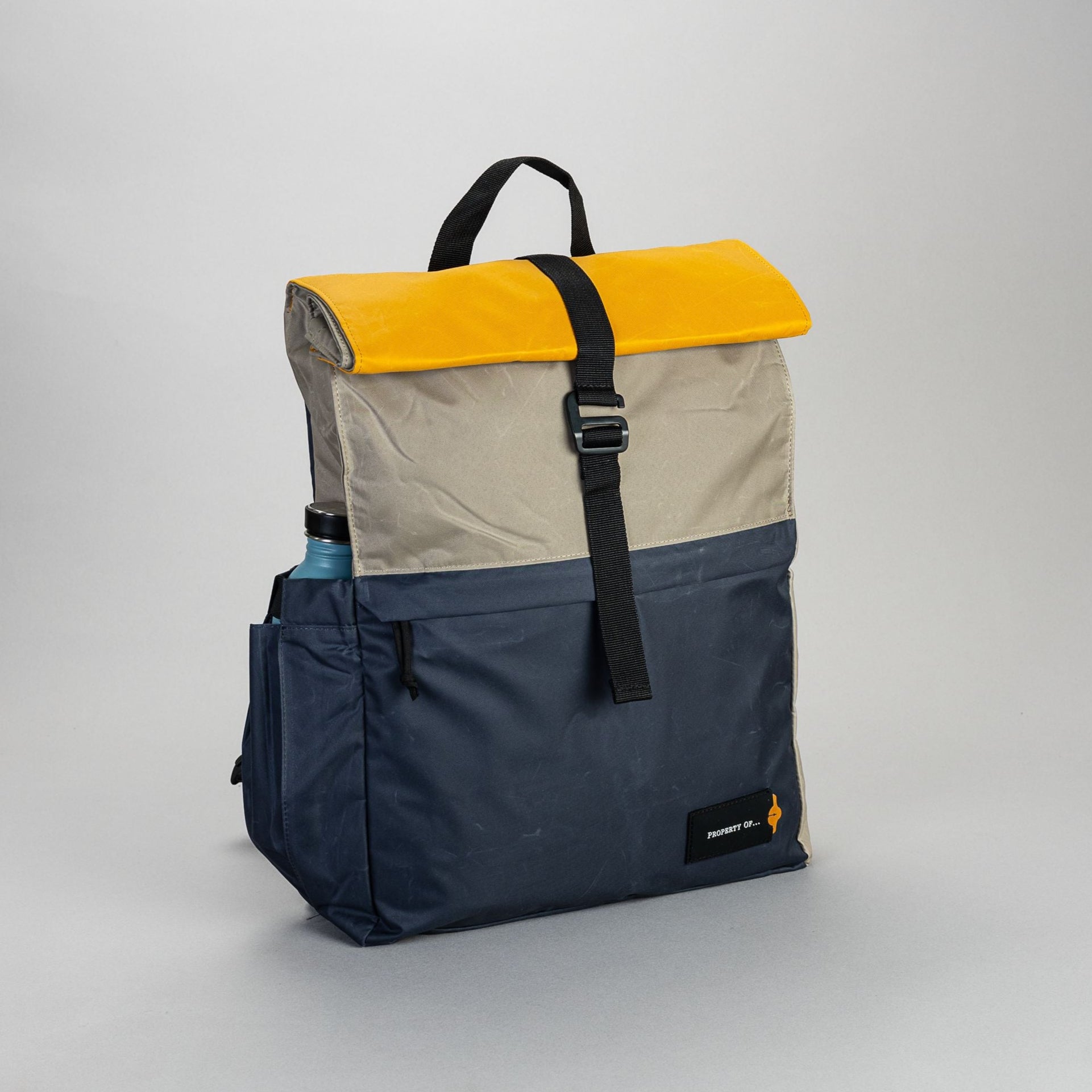 yellow-khaki-navy