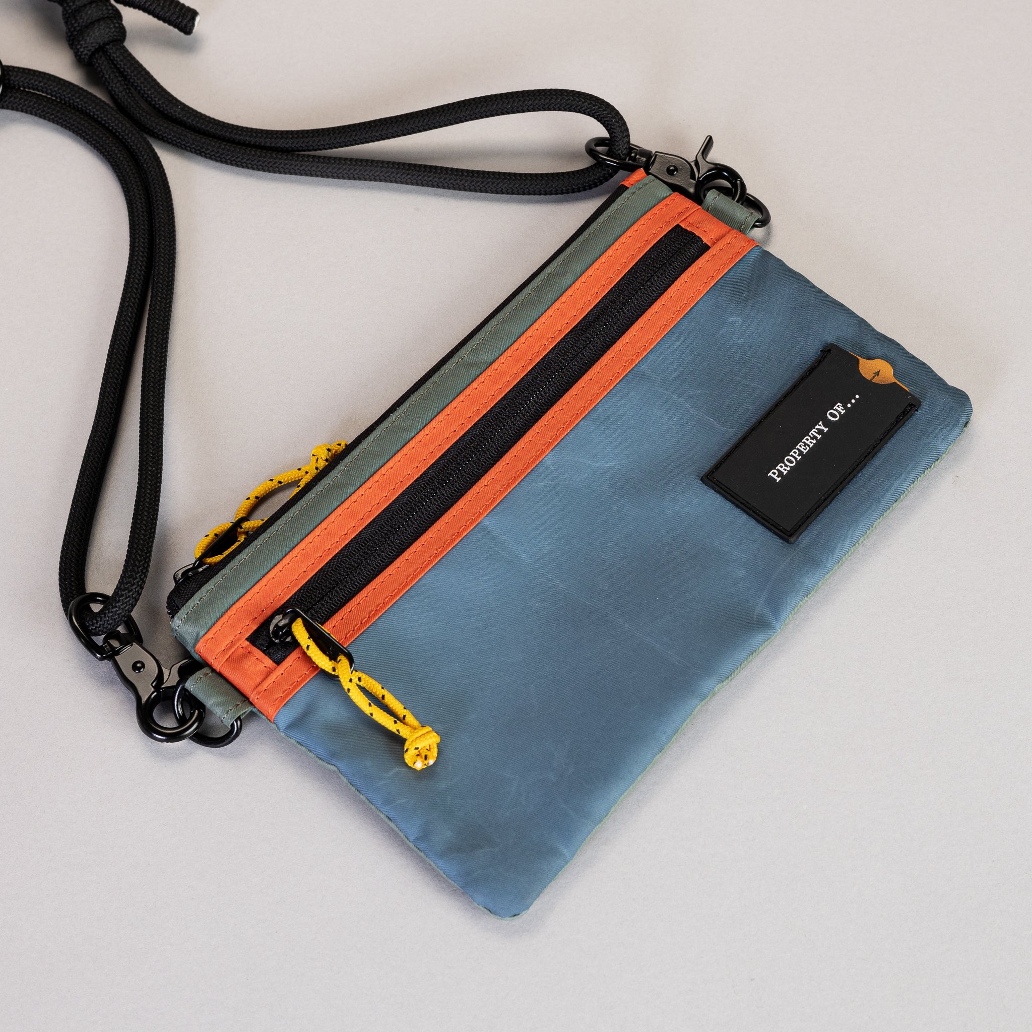 Teo Travel Pouch