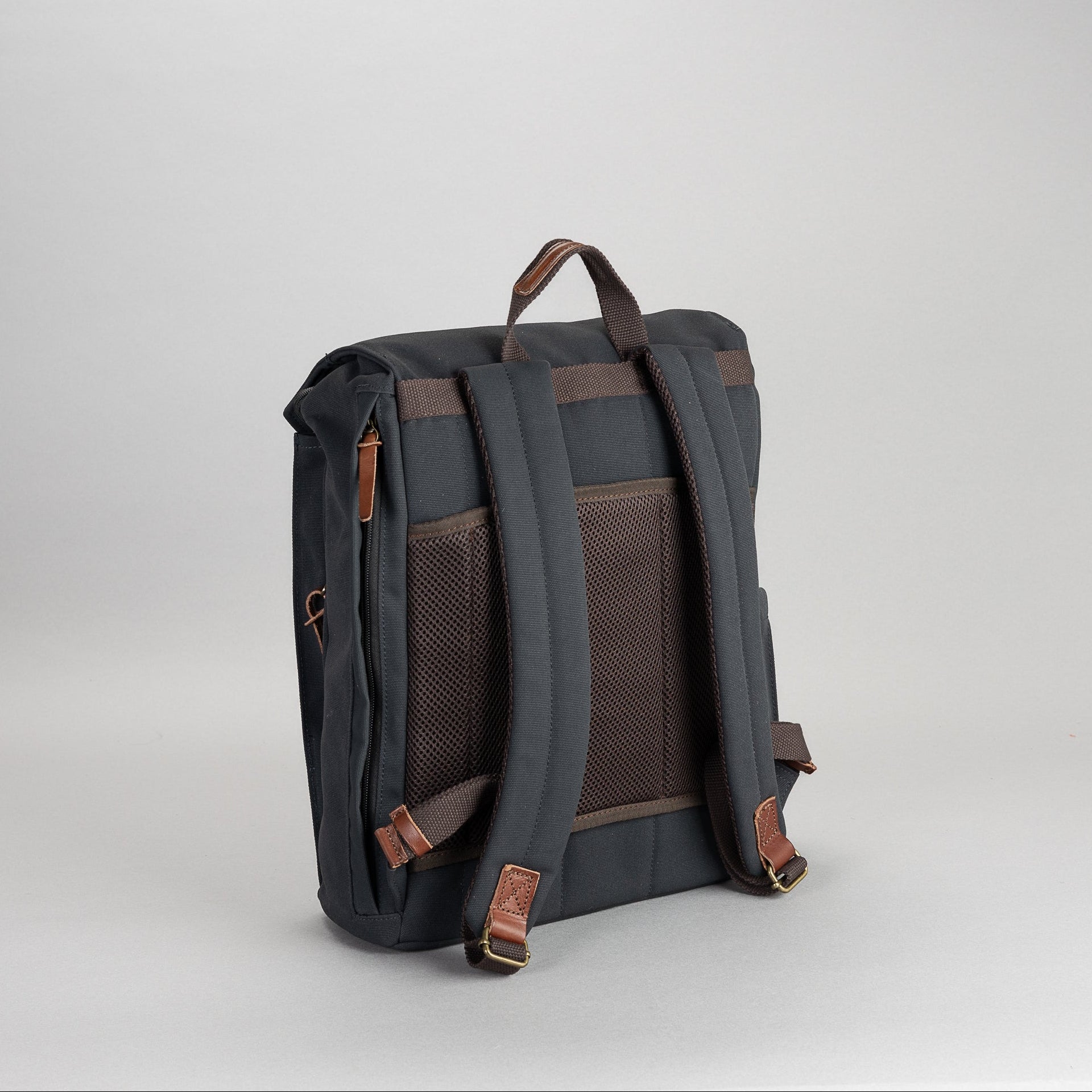 Hunter Backpack | 13L