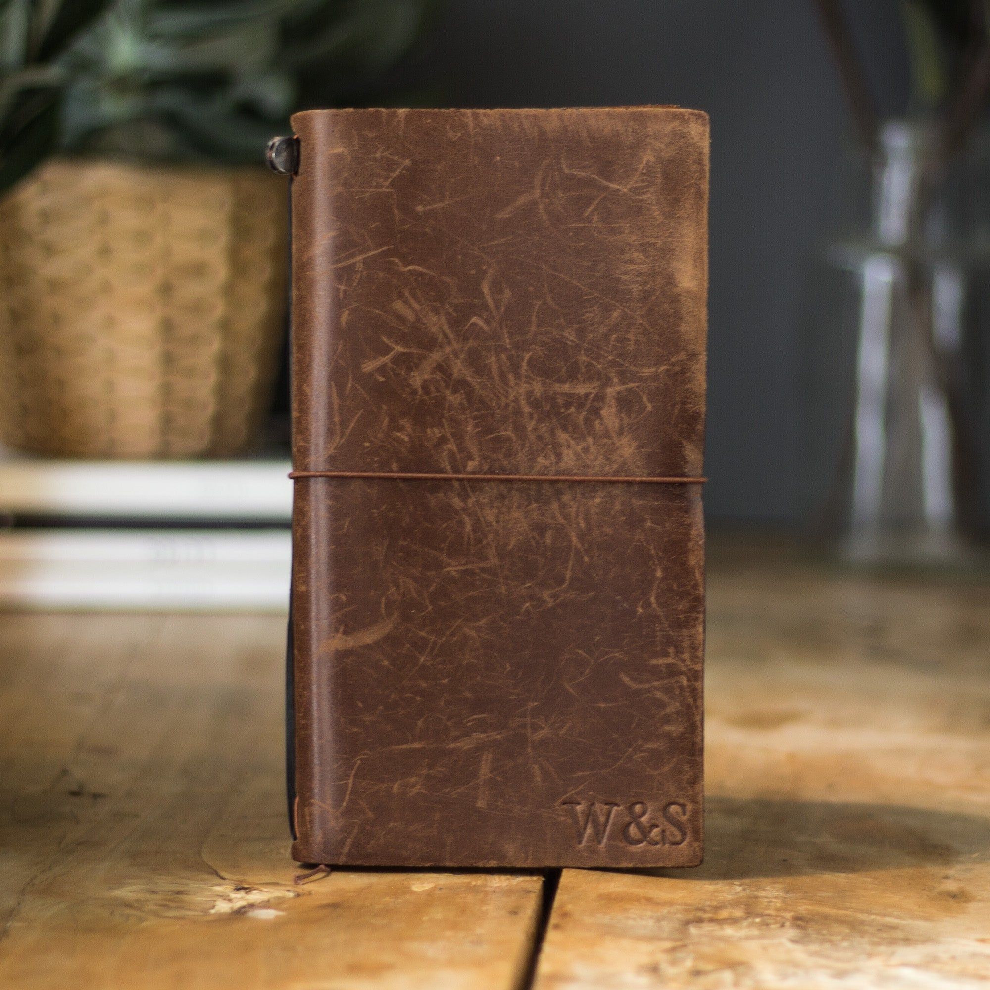 TRAVELER'S NOTEBOOK