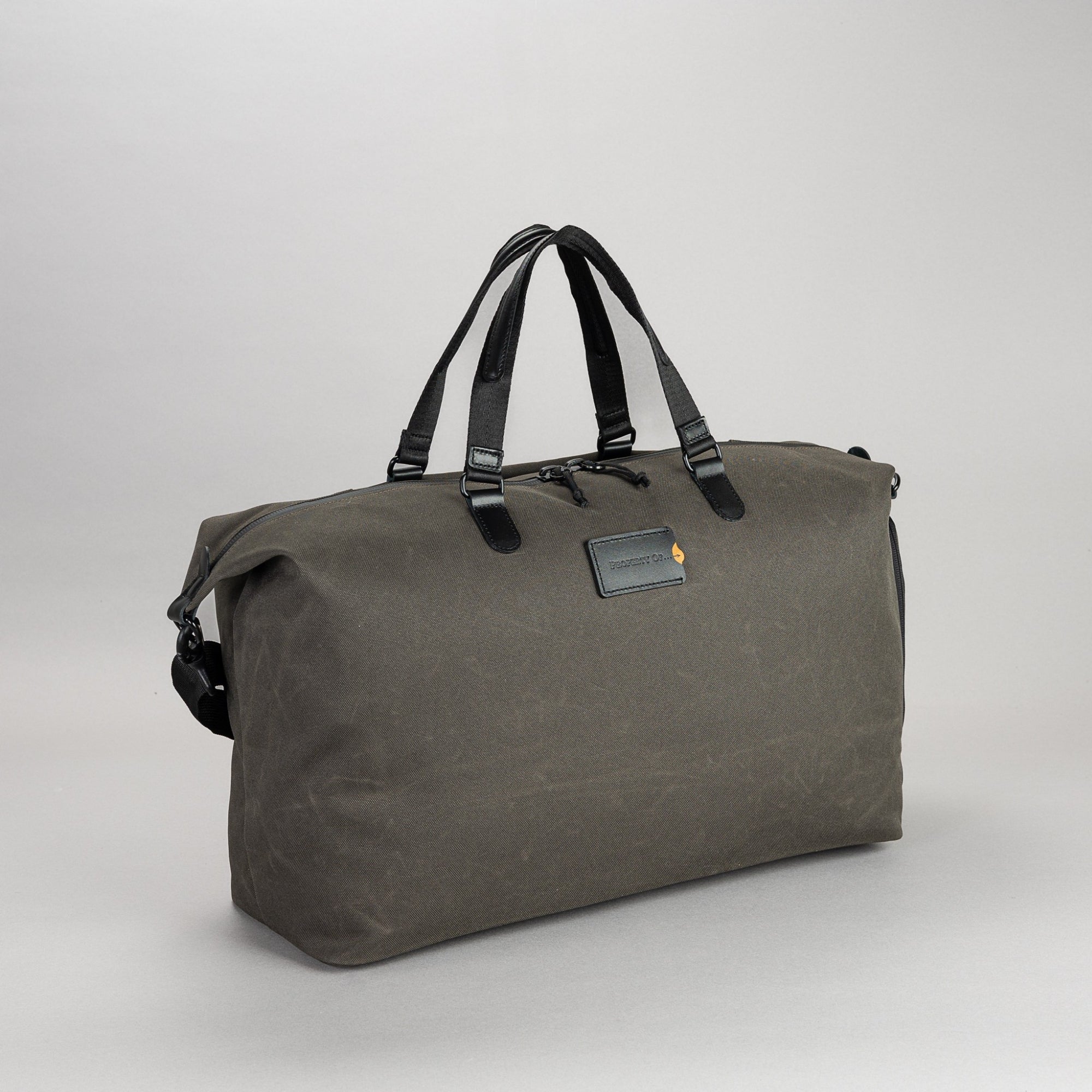 Mikko Overnight Bag 26L | Waxed Duffel – PROPERTY OF