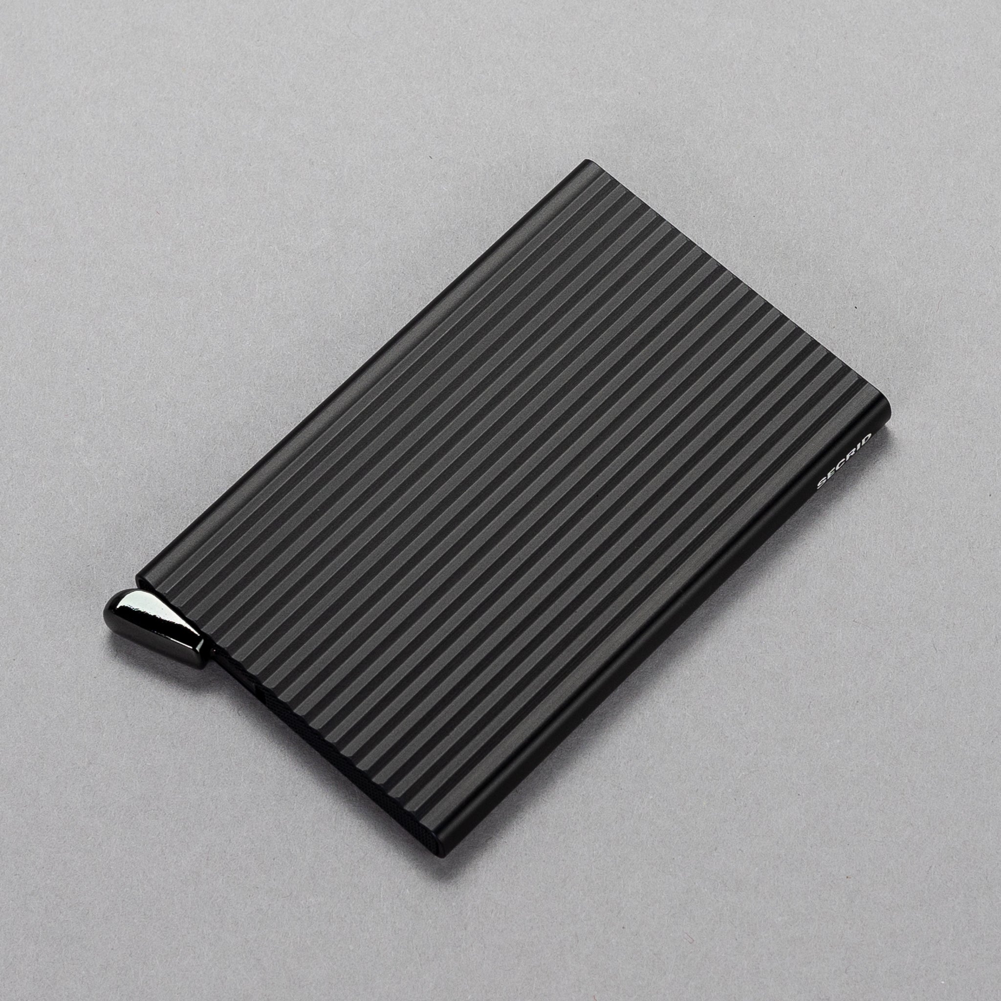 fluted_black