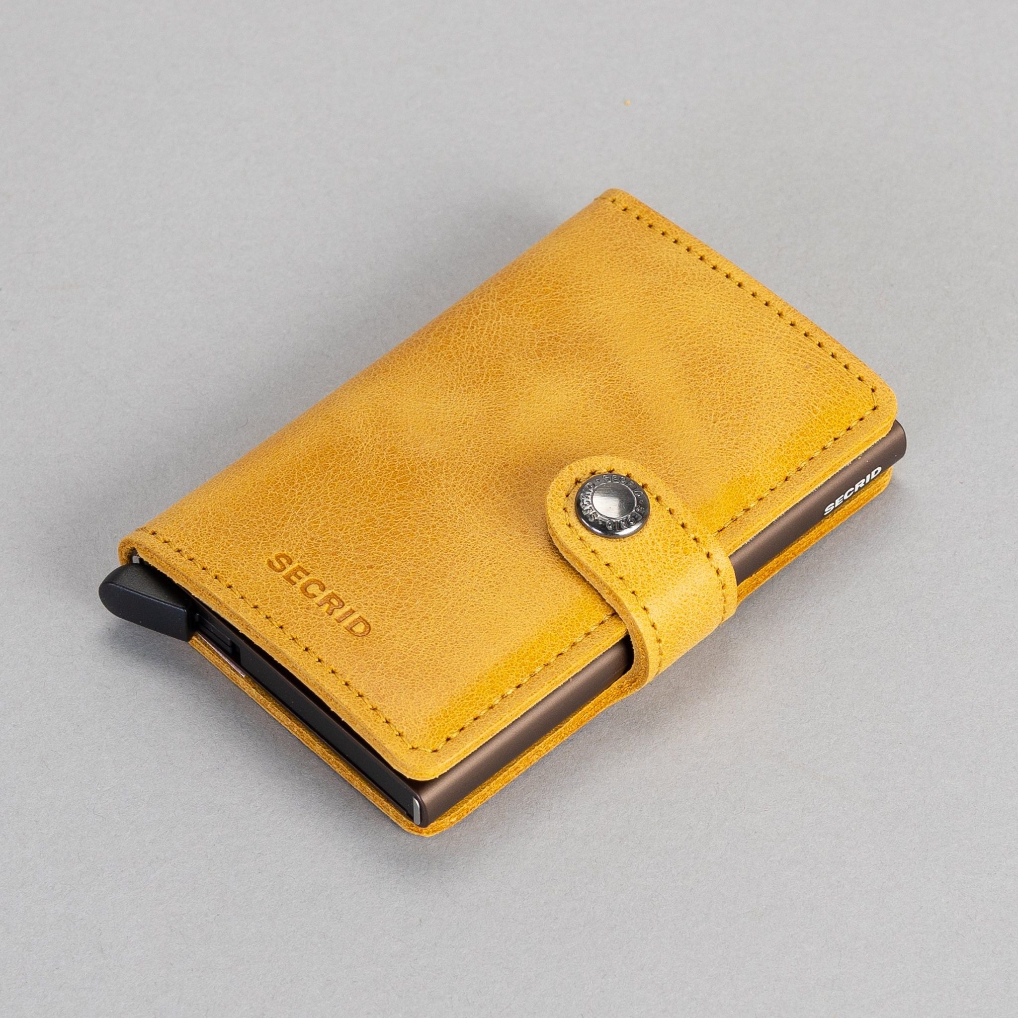 vintage-ochre